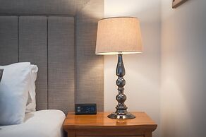 Highland Apartments By Mansley