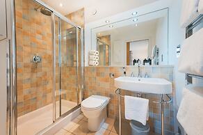 Highland Apartments By Mansley