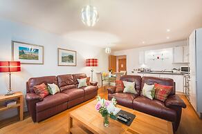 Highland Apartments By Mansley