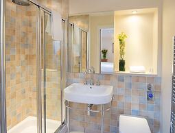 Highland Apartments By Mansley