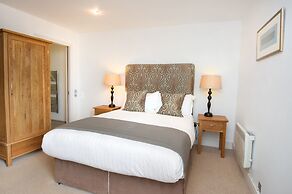 Highland Apartments By Mansley