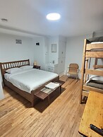 Auberge de la Paix - Hostel