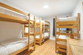 Auberge de la Paix - Hostel