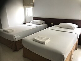Sunshine Hostel Hua Hin