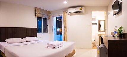 Sunshine Hostel Hua Hin