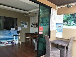 Sunshine Hostel Hua Hin
