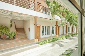 Talay Hotel & Villa