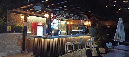 City Live Hotel