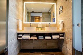 Resorts World Bimini