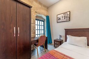 New Imperial Hotel