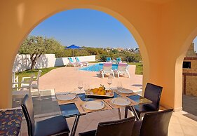 Hotel 12 Islands Villas