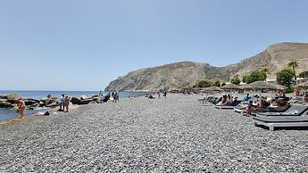 Nostos Beach