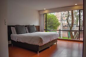 Cora 96 Street Apartments