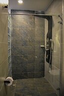 Cora 96 Street Apartments