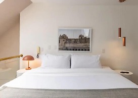 Cora 96 Street Apartments