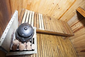 Cora 96 Street Apartments