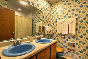 Yogi Bear's Jellystone Park Camp-Resort Wisconsin Dells