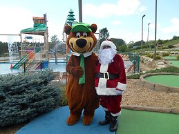 Yogi Bear's Jellystone Park Camp-Resort Wisconsin Dells
