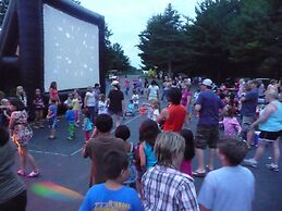 Yogi Bear's Jellystone Park Camp-Resort Wisconsin Dells