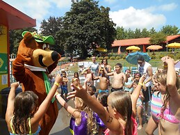 Yogi Bear's Jellystone Park Camp-Resort Wisconsin Dells