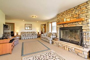 Yogi Bear's Jellystone Park Camp-Resort Wisconsin Dells