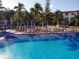 Cozumel Hotel & Resort Trademark Collection by Wyndham All Inclusive