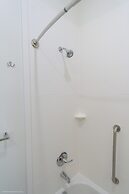 Texas Bungalows Hotel & Hotel Que at Lakeline Austin Cedar Park