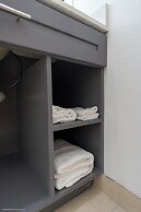 Texas Bungalows Hotel & Hotel Que at Lakeline Austin Cedar Park