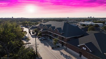 Texas Bungalows Hotel & Hotel Que at Lakeline Austin Cedar Park