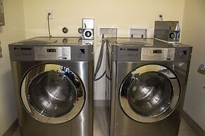 Texas Bungalows Hotel & Hotel Que at Lakeline Austin Cedar Park