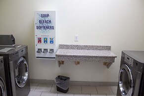 Texas Bungalows Hotel & Hotel Que at Lakeline Austin Cedar Park