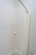 Texas Bungalows Hotel & Hotel Que at Lakeline Austin Cedar Park