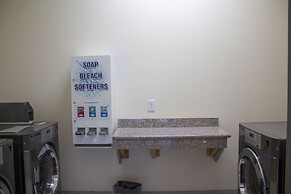 Texas Bungalows Hotel & Hotel Que at Lakeline Austin Cedar Park