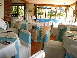 Westwind Inn on the Lake