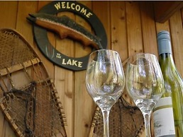 Westwind Inn on the Lake