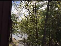 Westwind Inn on the Lake