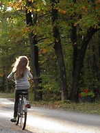 Westwind Inn on the Lake