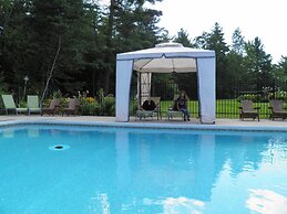 Westwind Inn on the Lake