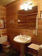 Westwind Inn on the Lake