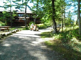 Westwind Inn on the Lake