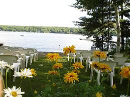 Westwind Inn on the Lake