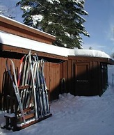 Westwind Inn on the Lake