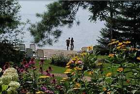 Westwind Inn on the Lake