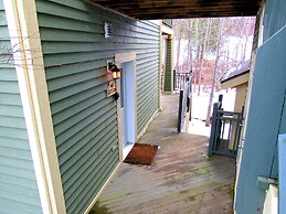 Tremblant les Eaux by Location ADP Tremblant