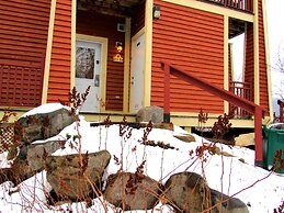 Tremblant les Eaux by Location ADP Tremblant