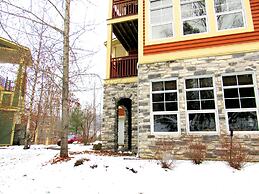 Tremblant les Eaux by Location ADP Tremblant