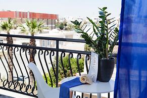 Mikes Kanarium Hotel