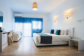 Mikes Kanarium Hotel