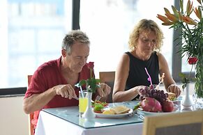 Blue Hanoi Inn Hotel