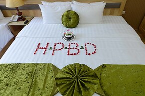 Blue Hanoi Inn Hotel